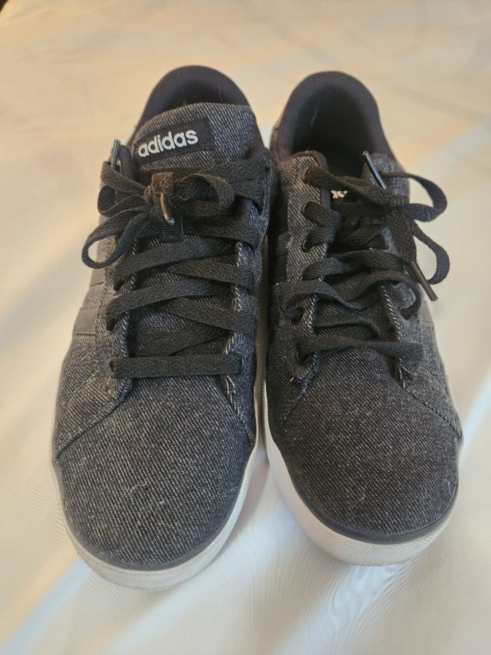 ADIDAS Men's Size 7.5 - Picture 3 of 3